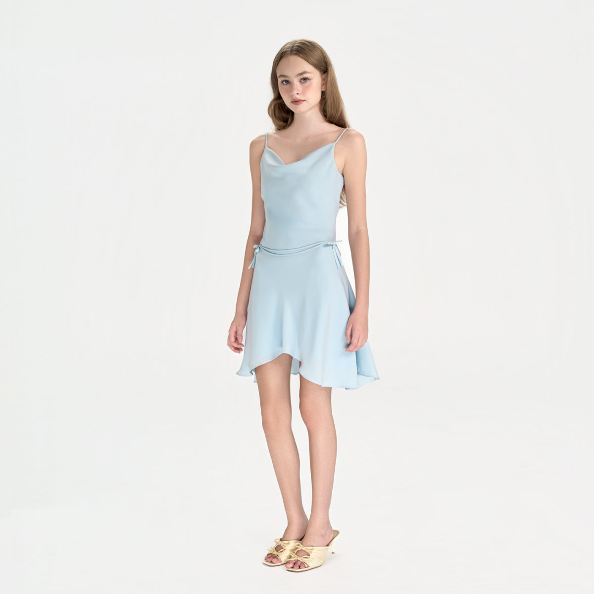 FAIRY – Đầm lụa cổ đổ