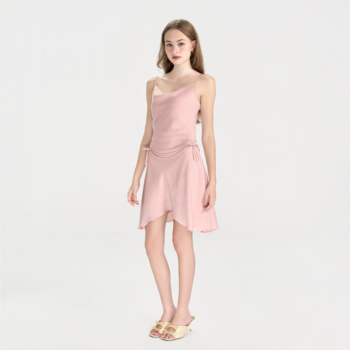 FAIRY – Đầm lụa cổ đổ